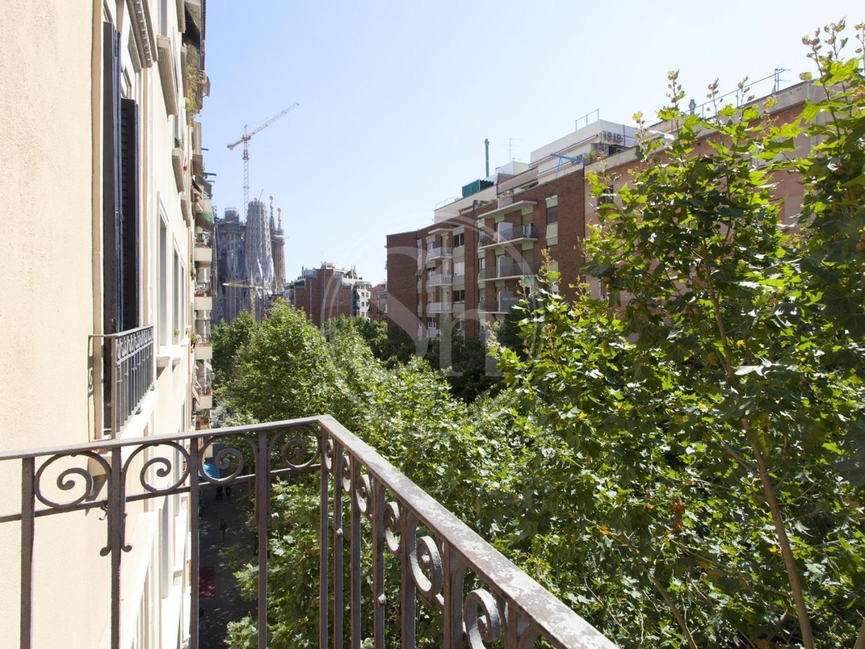 Apartamento Al Lado De Sagrada Familia Barselona Dış mekan fotoğraf
